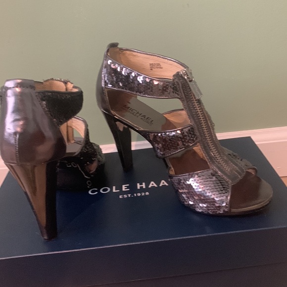 MICHAEL KORS HEELS - Picture 5 of 5